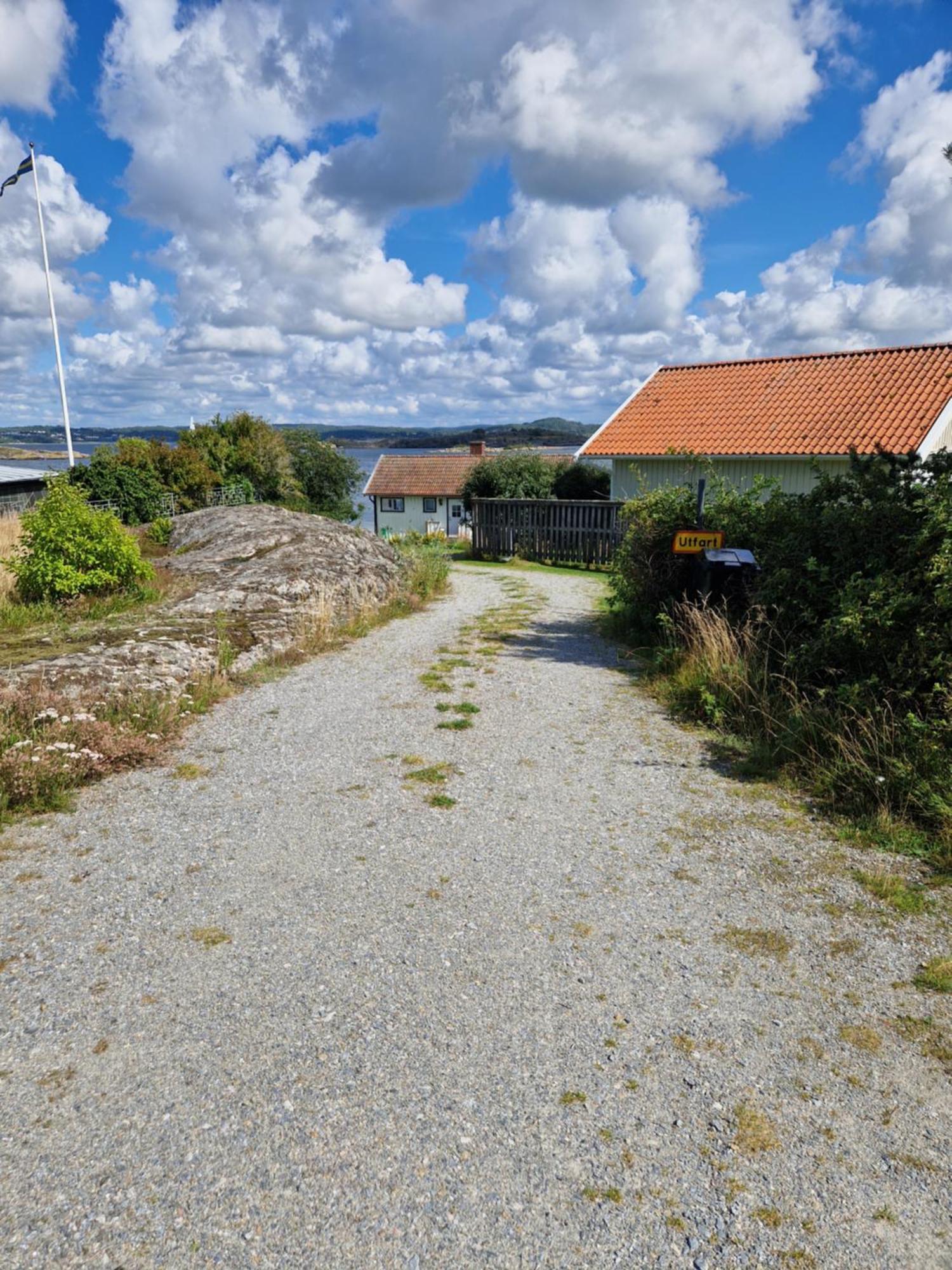 Cabin At The Sea Close To Public Beach With A Jumpingtower Hoviksnas Exterior photo